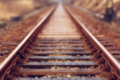 В Сызрани временно перекрыли железнодорожный переезд