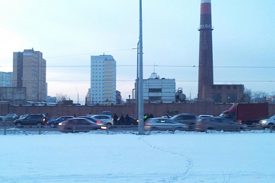 На Московском шоссе в Самаре произошла авария с участием нескольких машин