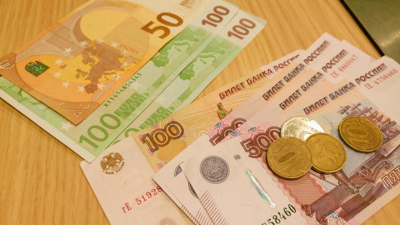 Глава комитета Госдумы по финрынку рассказал о дедолларизации, цифровом рубле и ипотеке
