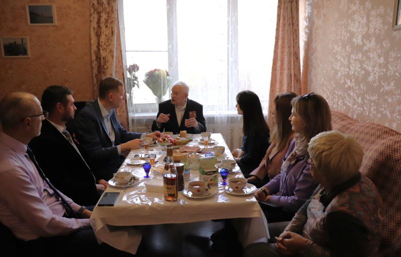 Самарскому ветерану Петру Богомолову вручили медаль к 80-летию Победы в Великой Отечественной войне