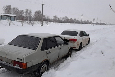 Опыта мало, нарушений много: начинающий водитель в Тольятти протаранил Volkswagen Jetta
