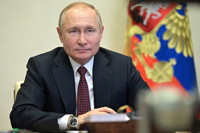 Владимир Путин посоветовал студентам учить математику