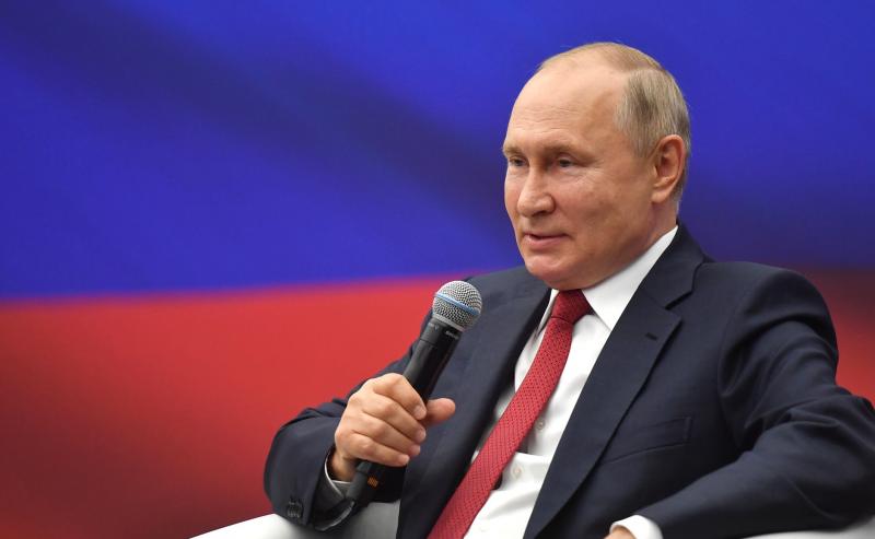 Владимир Путин призвал не заставлять россиян делать прививки от коронавируса