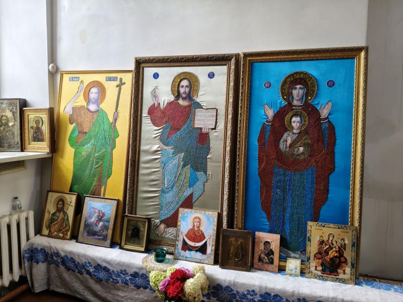 В храме Рождества Христова в селе Рождествено обновили роспись