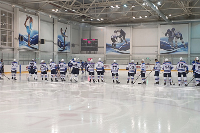 Тольяттинская "Лада" забросила 7 шайб в ворота ЦСК ВВС