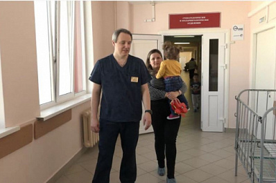 Самарские врачи провели уникальную операцию годовалому ребенку и сохранили голос