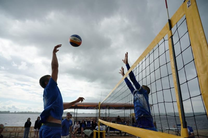 В Самаре прошел турнир по пляжному волейболу среди команд вузов и ссузов