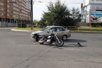 В Тольятти автомобилист на "Ладе" сбил мотоциклиста