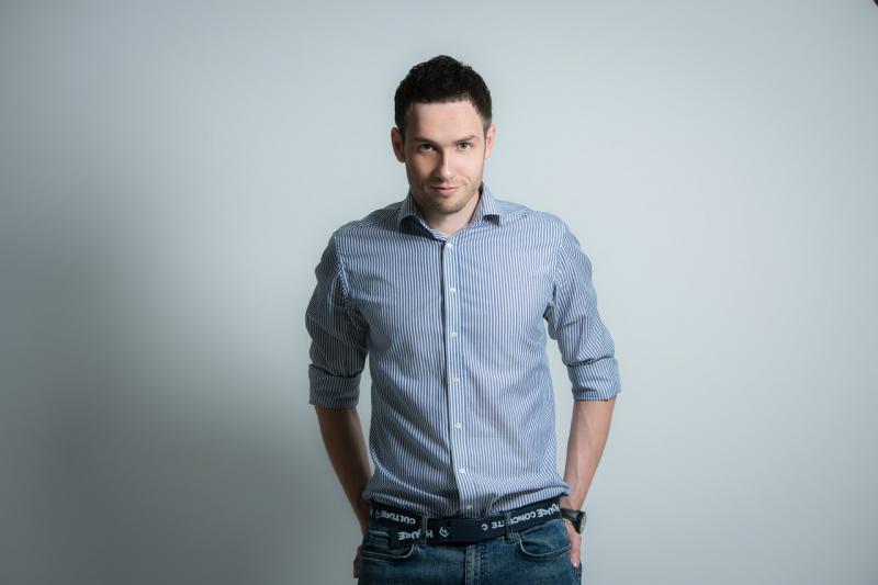 Начинал со школьных дискотек: что известно о погибшем при столкновении катера с баржей самарском DJ Ashaev