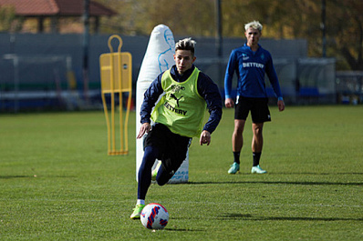 Самарские "Крылья Советов" готовятся к волжскому дерби 