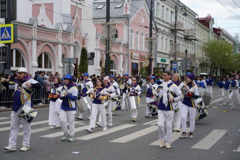 В Самаре 21 мая прошло карнавальное шествие