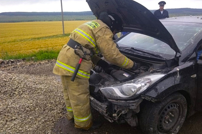 В Самарской области водитель иномарки влетел в препятствие и попал в больницу
