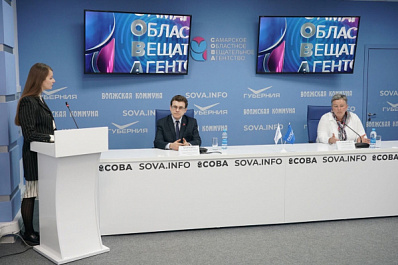 Жителям губернии подробно рассказали о вакцинации от COVID-19