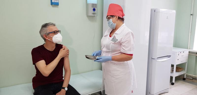 В Самарской области завершили вакцинацию от коронавируса 100 тысяч человек
