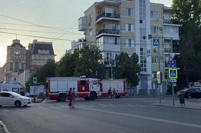 Из-за пожара в Самаре на Ленинградской 3 июня встали 11 трамваев