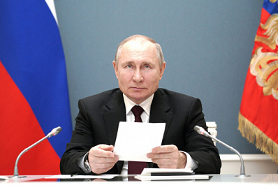 Владимир Путин потребовал добиться опережающего роста доходов населения