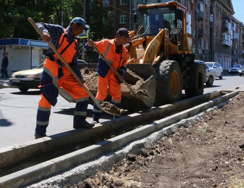 В Самаре план по ремонту дорог выполнен на 45 % 