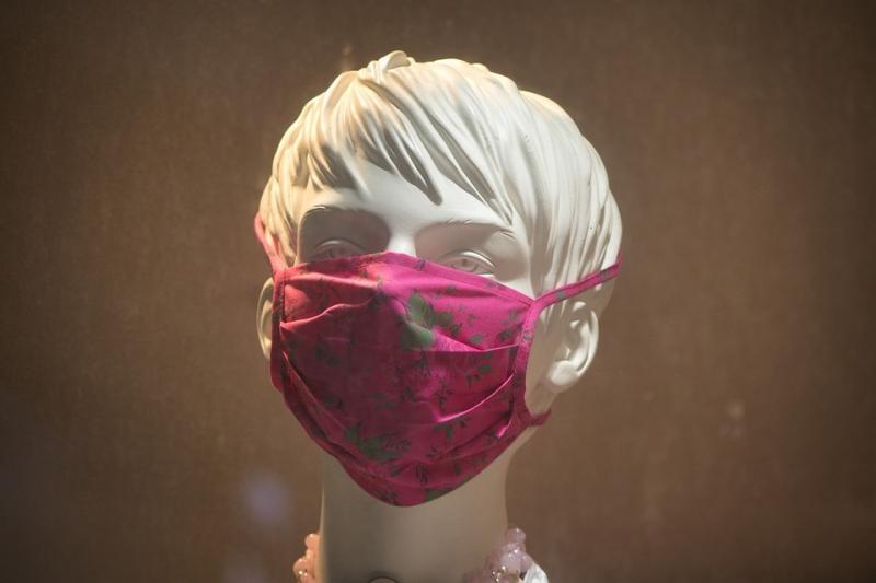 Опасный вирус COVID-19 подтвердился еще у 9328 россиян