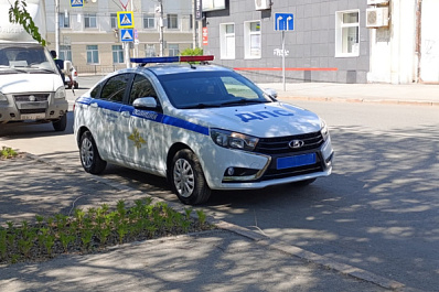 В Самаре водитель пытался дать взятку, но "получил" две статьи