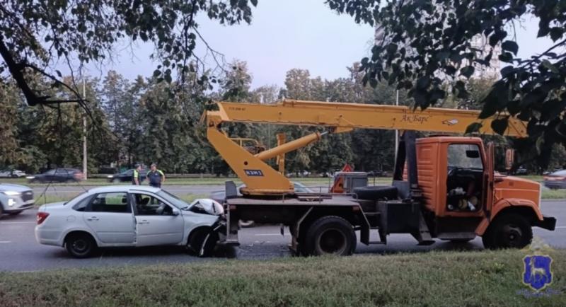 В Самаре в аварии на улице Льва Толстого пострадал 10-летний велосипедист