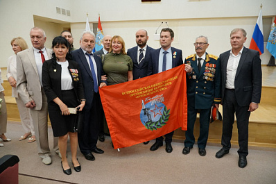 Государственных и региональных наград удостоились более 30 жителей Самарской области