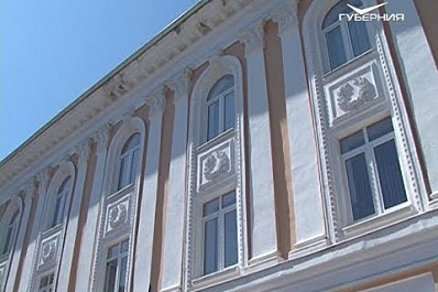 Глава Тольятти выступил с отчетом перед депутатами городской думы