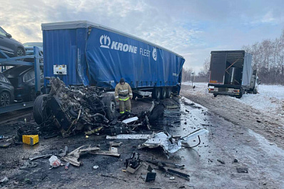 В Самарской области мужчина погиб при столкновении трех фур