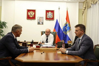 Подготовка к отопительному сезону, ремонт водозабора и дорог: Вячеслав Федорищев встретился с главой Богатовского района