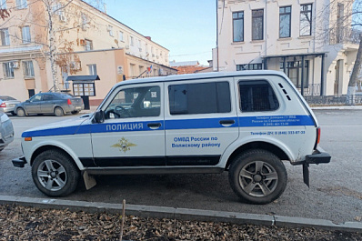 В Самарской области пьяный мужчина ворвался в чужую квартиру и разгромил ее