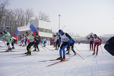 Эдуард Латыпов приглашает: известный биатлонист рассказал самарцам о лыжной гонке на призы газеты "Волжская коммуна"