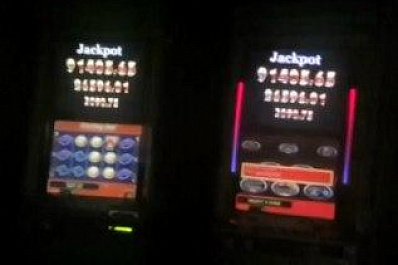 В Самаре полицейские накрыли подпольный клуб с игровыми автоматами