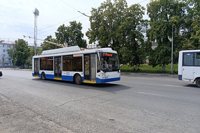 В Самаре ограничили движение троллейбусов на проспекте Кирова