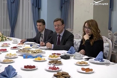 Вдова Эльдара Рязанова поблагодарила Дмитрия Азарова за плодотворную работу