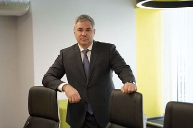 Дмитрий Богданов поздравил земляков с Днём российского предпринимательства