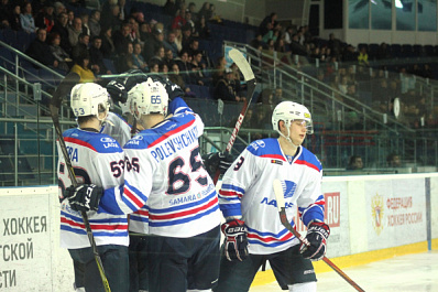 Тольяттинская "Ладья" потерпела поражение в Оренбурге