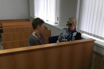 В Самаре оправдали акушера, которую обвиняли в смерти мамы тройняшек 