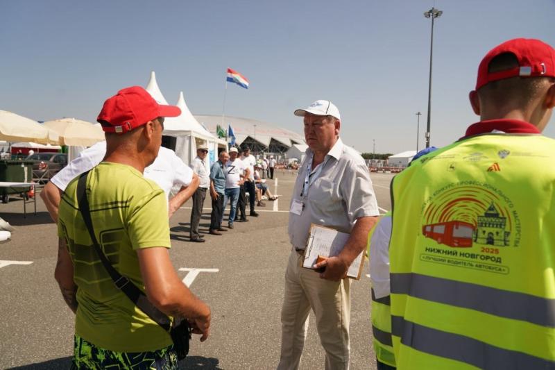 Рулят процессом: в Самаре определили лучших водителей автобусов