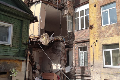 В Самаре обрушилась стена у жилого дома на Галактионовской 