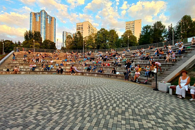 В Самаре отменили кинопоказ под открытым небом из-за холода