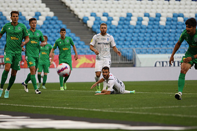 "Крылья Советов" уступили "Ахмату" в первом матче после возвращения в РПЛ