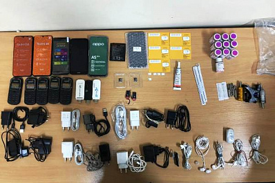 Заключенным самарской колонии пытались перебросить тату-машинку и стероиды