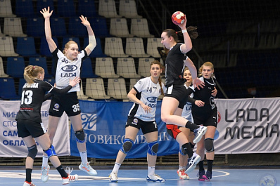 Гандбольная "Лада" провела успешную репетицию перед еврокубковым матчем