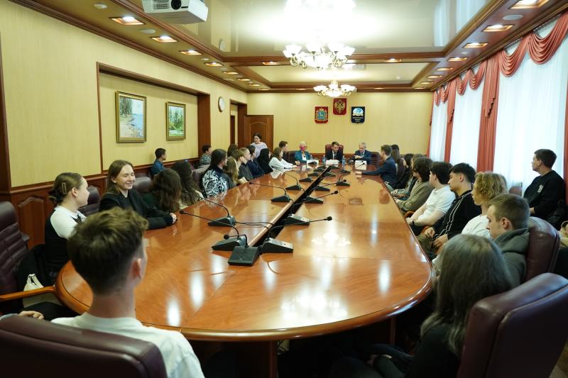 Студентам самарских вузов рассказывают о карьерных перспективах в регионе