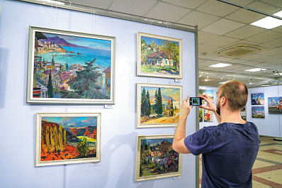 Разные времена и страны: в Самаре в реготделении Союза художников открыли выставку 