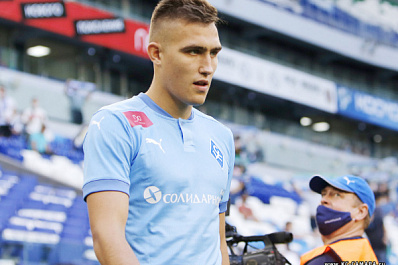 Гендиректор "Крыльев Советов": "Егору Голенкову предложен новый контракт"