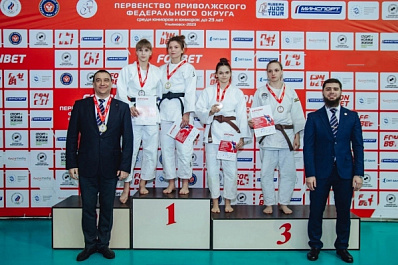 Дзюдоисты Самарской области привезли с первенства ПФО 13 медалей