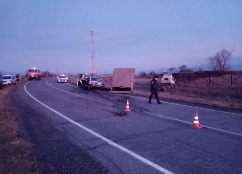 В тяжелом состоянии: в Новосибирской области в серьёзной аварии пострадали два ребёнка 