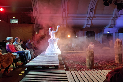 Режиссёр Павел Карташев: "Чайка" - это очищающий душ со скрабом"