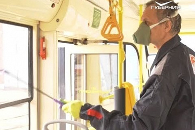 Хватит до лета: в Самаре закупили ещё 500 кг дезинфицирующих средств для общественного транспорта