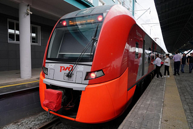 Между Самарой и Тольятти начал курсировать скорый электропоезд "Ласточка"